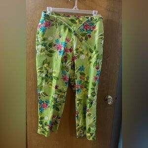Women’s Kate Hill Floral Cropped Pants Size 16W Green Pink Blue White Yellow EUC